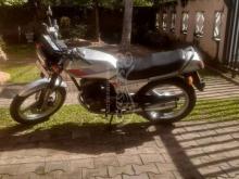 Honda CB 125 DELUXE MARK 1995 Motorbike