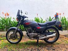 Honda Cb Deluxe 125 2006 Motorbike
