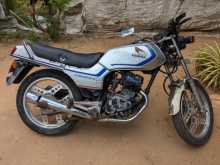 Honda CB 125 Deluxe 1995 Motorbike