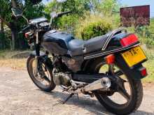 Honda CB 125 Super Deluxe 2003 Motorbike