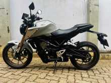 https://riyasewana.com/uploads/honda-cb125r-2519075922232.jpg