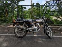 Honda CB 125T 1988 Motorbike