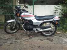 https://riyasewana.com/uploads/honda-cb125t-delux-182307181352.jpg