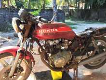 Honda CB250N 1996 Motorbike