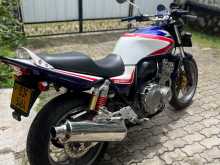 https://riyasewana.com/uploads/honda-cb4--247260713784.jpg