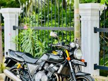 Honda CB4 1999 Motorbike