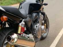 https://riyasewana.com/uploads/honda-cb4-revo-721280013402.jpg