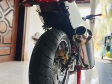 https://riyasewana.com/uploads/honda-cb400-1410450924702.jpg
