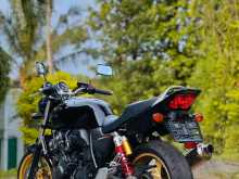 https://riyasewana.com/uploads/honda-cb400-420160213452.jpg