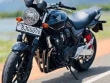 Honda Cb400 2020 Motorbike