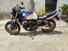 Honda CB400 2010 Motorbike