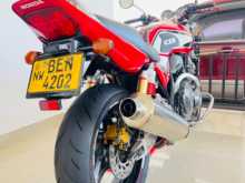 https://riyasewana.com/uploads/honda-cb400-revo-1115250113713.jpg