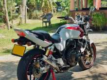 https://riyasewana.com/uploads/honda-cb400-revo-1118060713632.jpg