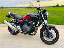 Honda CB400 REVO 2012 Motorbike