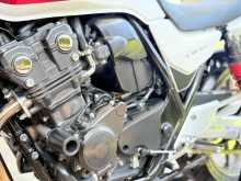 https://riyasewana.com/uploads/honda-cb400-revoanniversary-3513311723.jpg