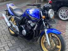 https://riyasewana.com/uploads/honda-cb400-spec-19811144813.jpg