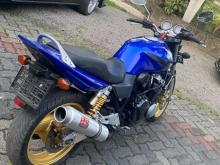 https://riyasewana.com/uploads/honda-cb400-spec-19812066905.jpg