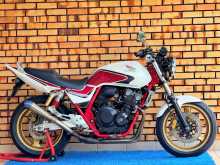 Honda CB400 2013 Motorbike