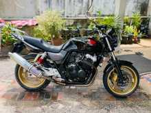 https://riyasewana.com/uploads/honda-cb400sf-spec-511522013432.jpg