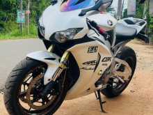 Honda CBR 2011 Motorbike