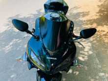 https://riyasewana.com/uploads/honda-cbr-102235354263.jpg