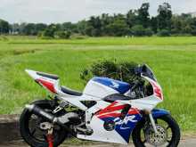 Honda CBR 2011 Motorbike
