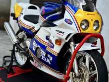 Honda Cbr 2000 Motorbike