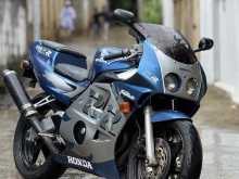 https://riyasewana.com/uploads/honda-cbr-1318143222452.jpg