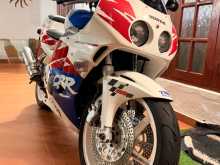 Honda CBR 2007 Motorbike