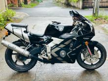 Honda CBR 2012 Motorbike