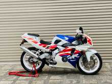 Honda CBR 1998 Motorbike