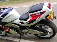 https://riyasewana.com/uploads/honda-cbr-182051594214.jpg