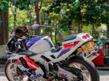 Honda Cbr 250 Gullarm 2015 Motorbike