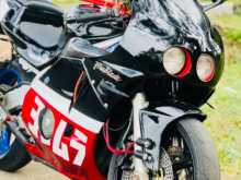 Honda CBR 250 Gullarm 2003 Motorbike