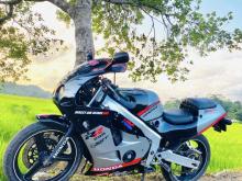 https://riyasewana.com/uploads/honda-cbr-250-2610030224264.jpg