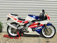 Honda Cbr 250 Gullarm 2012 Motorbike