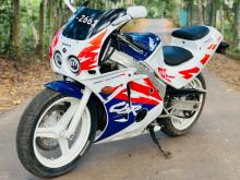 Honda CBR 250 2001 Motorbike