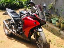 Honda CBR 250 R 2013 Motorbike