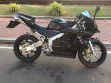 Honda CBR 250RR GULLARM MC22 2003 Motorbike