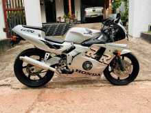 https://riyasewana.com/uploads/honda-cbr-307110122153.jpg