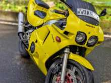 Honda CBR 400 2007 Motorbike