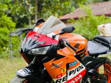 https://riyasewana.com/uploads/honda-cbr-400-2011274213712.jpg