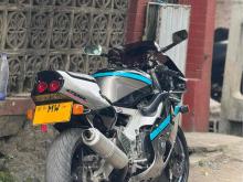 https://riyasewana.com/uploads/honda-cbr-400-619451824196.jpg