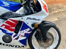 Honda Cbr 2011 Motorbike