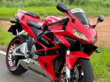 Honda CBR 600RR 2007 Motorbike