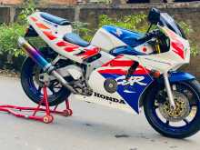 Honda Cbr 2013 Motorbike