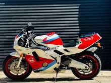 Honda Cbr 2014 Motorbike