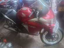 Honda Cbr 2013 Motorbike