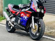 Honda CBR 2014 Motorbike