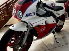 https://riyasewana.com/uploads/honda-cbr-910384413324.jpg